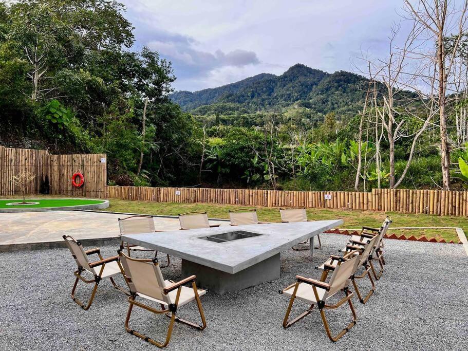 The White Box - Genting Highland Foot Area Villa *